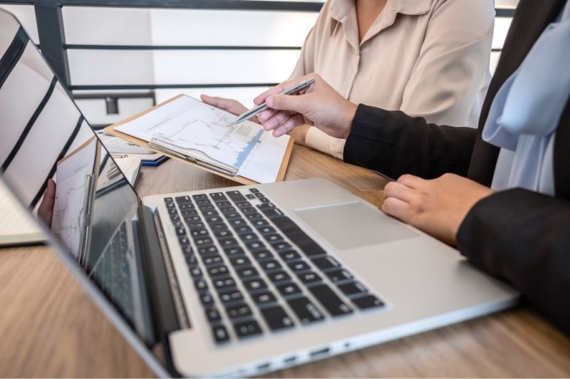 EZDSKReview: Fees, Spreads, and Other Financial Considerations